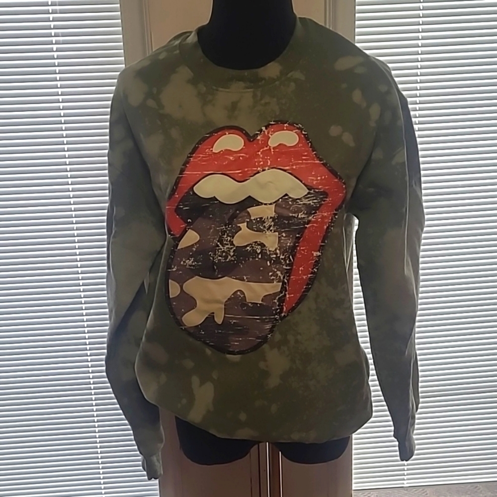 Rolling Stones Sweatshirt Medium